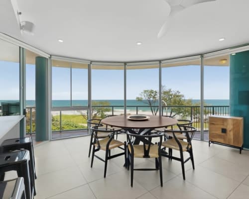 09_unit_7_3482_3488_main_beach_parade_main_beach_qld_4217