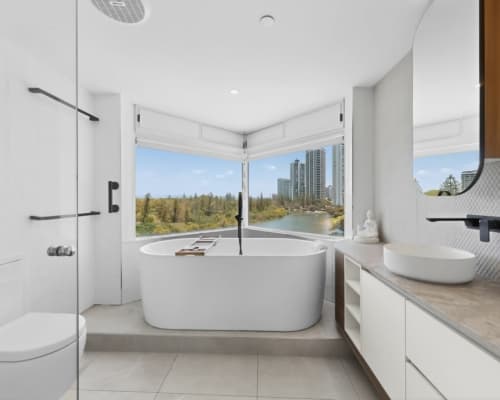 13_unit_7_3482_3488_main_beach_parade_main_beach_qld_4217