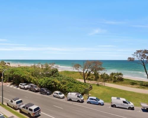 17_unit_7_3482_3488_main_beach_parade_main_beach_qld_4217
