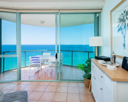 gold-coast-3-bedroom-penthouse (1)