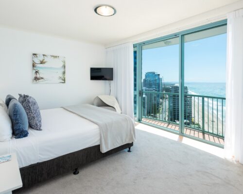 gold-coast-3-bedroom-penthouse (3)