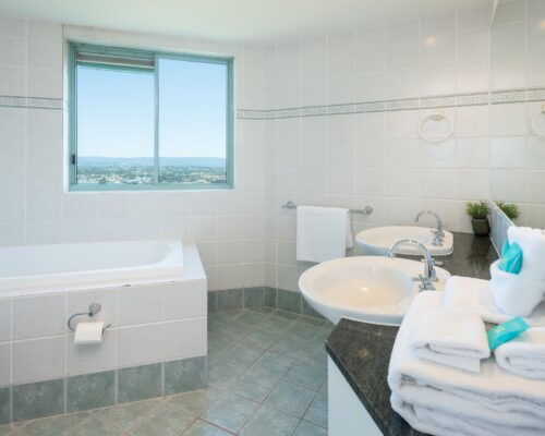 gold-coast-3-bedroom-penthouse (5)