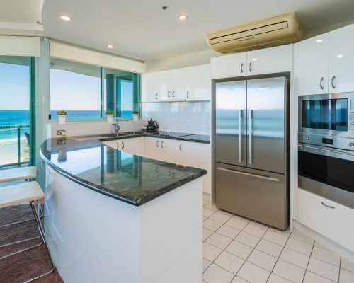 main-beach-2-bedroom-apartments-ocean-view-U16-(7)