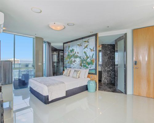 main-beach-3-bedroom-penthouse-apartment-ocean-view-U46-(11)