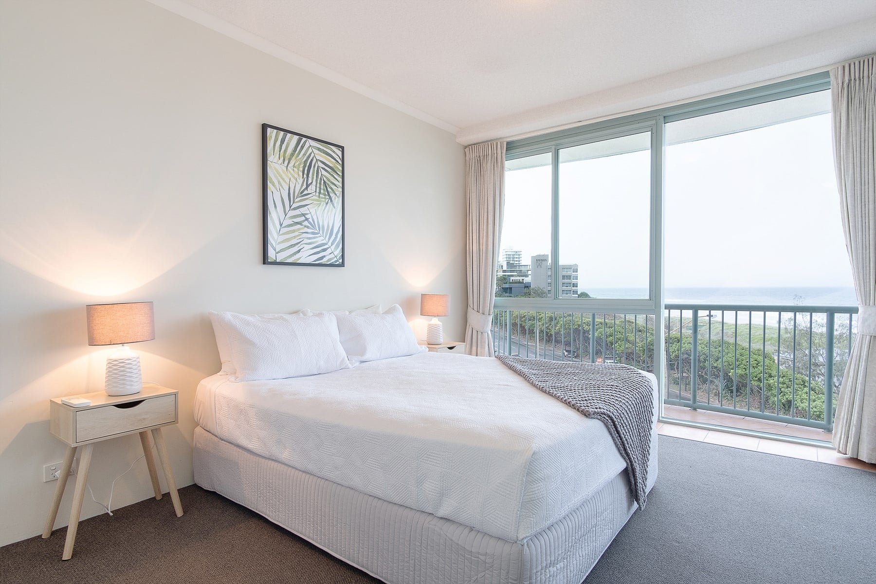 Gold Coast Luxury Apartments for Sale Waterford on Main Beach