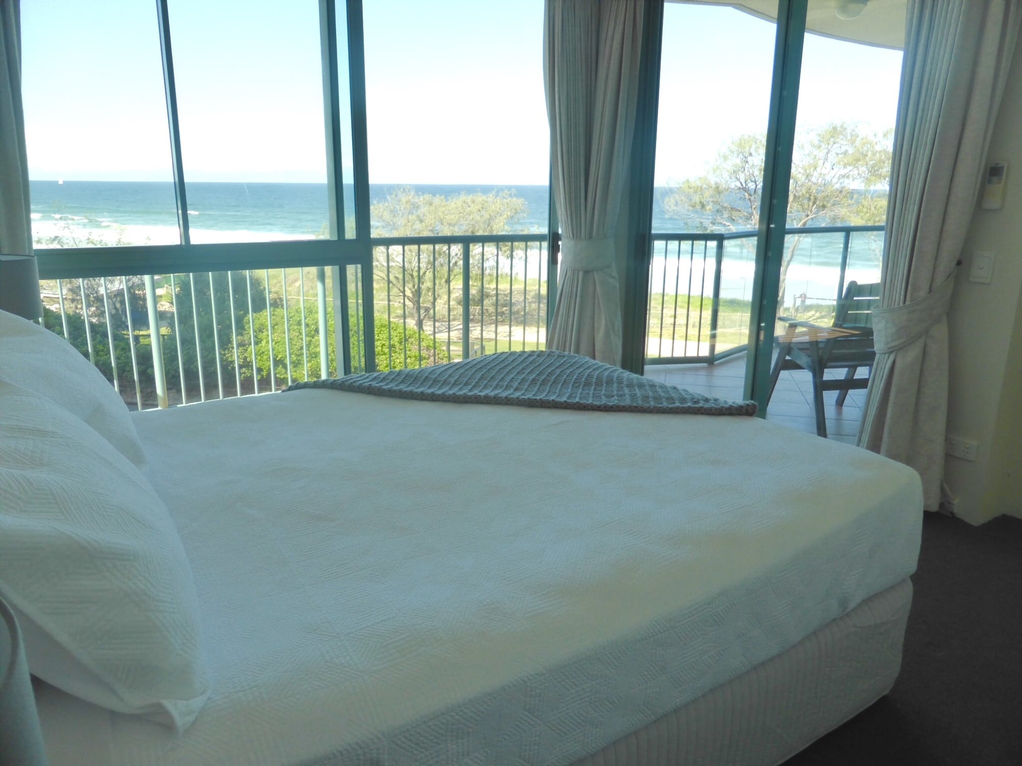 Gold Coast Luxury Apartments for Sale Waterford on Main Beach